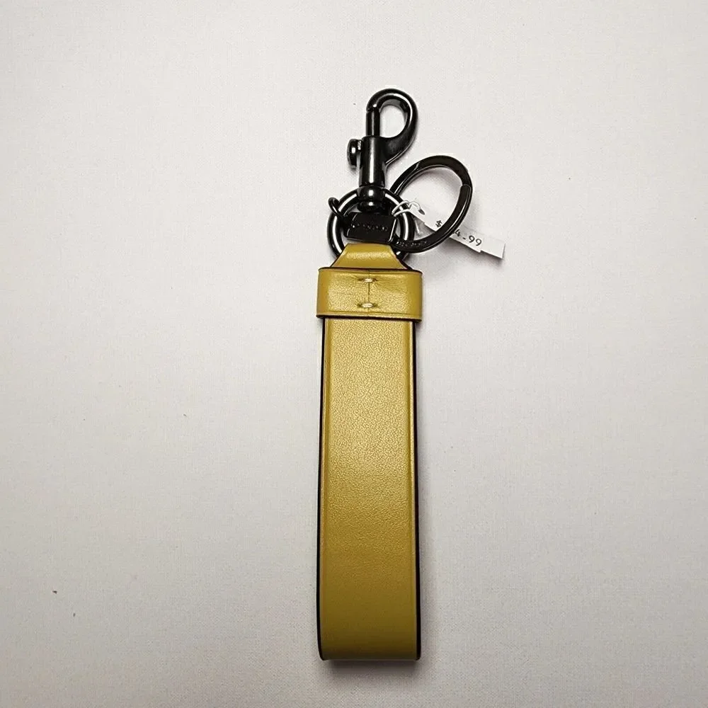 NWT Coach CH075 Loop Key Fob In Refined Leather Chartreuse